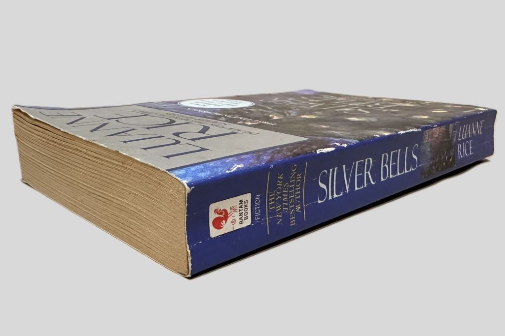 Silver Bells by Luanne Rice - Book Spine