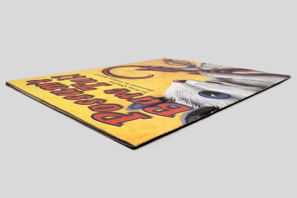 Possum's Bare Tail by Jiang Qingling - Book Spine