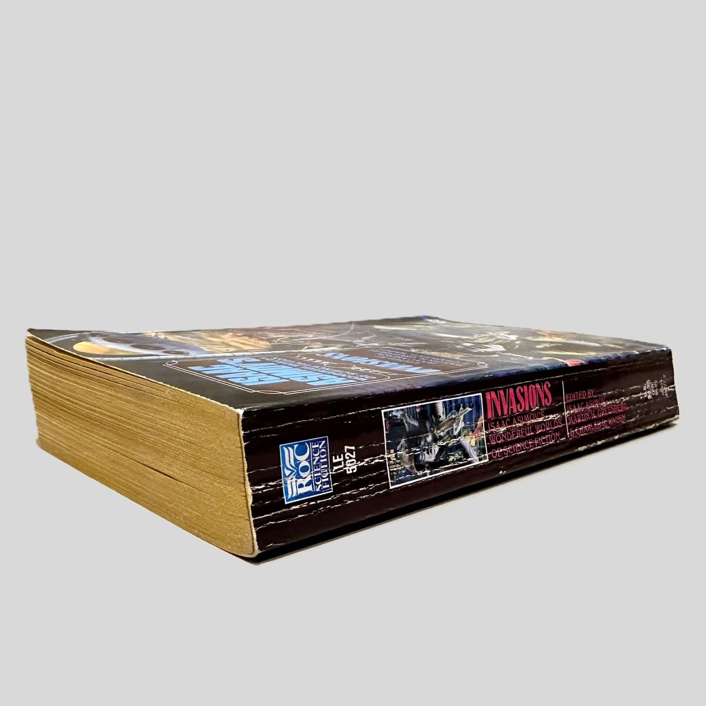 Invasions Edited by Isaac Asimov, Martin H. Greenberg & Charles G. Waugh - Fehmerling Books