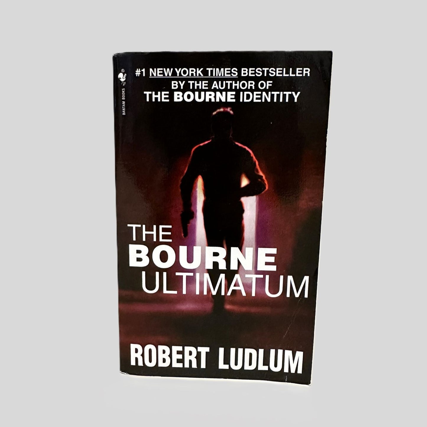 The Bourne Ultimatum by Robert Ludlum - Fehmerling Books