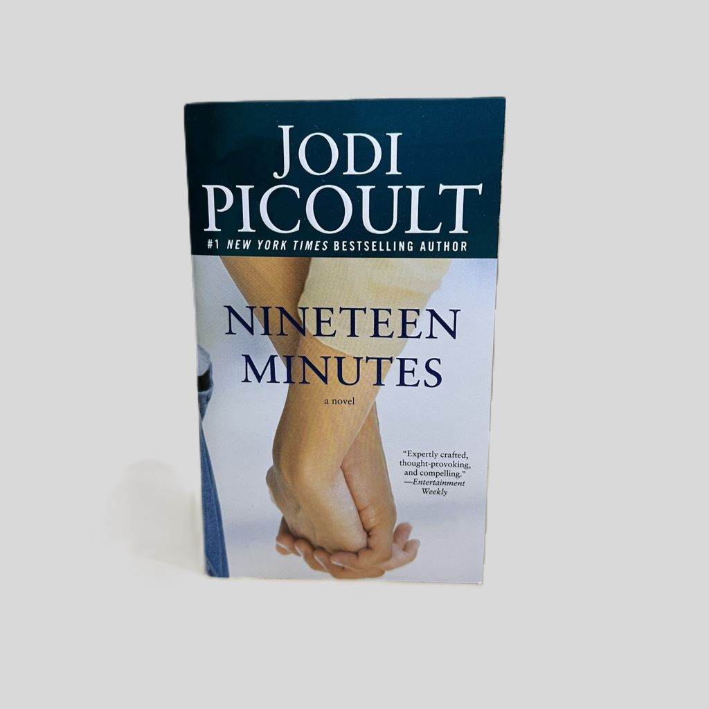 Nineteen Minutes by Jodi Picoult