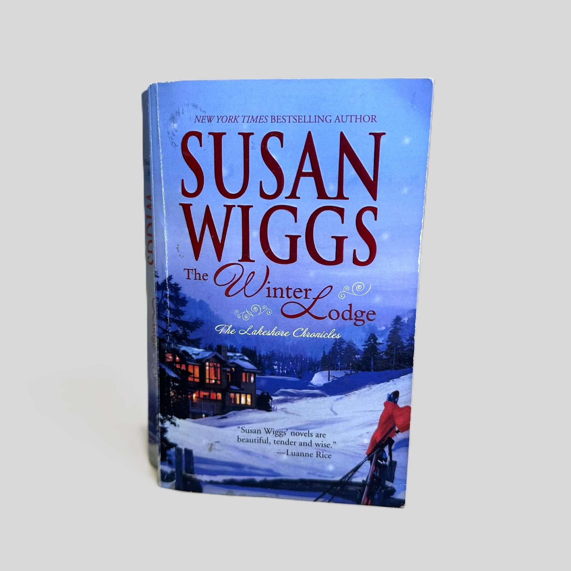 The Winter Lodge by Susan Wiggs - Fehmerling Books