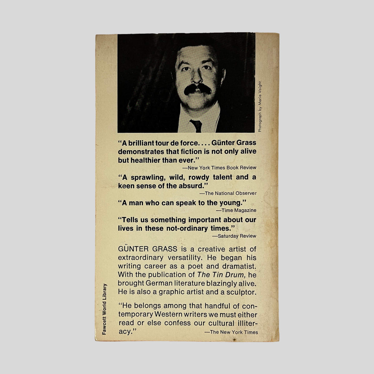 Back cover of Local Anaesthetic by Günter Grass showing critical reviews and publisher blurb.