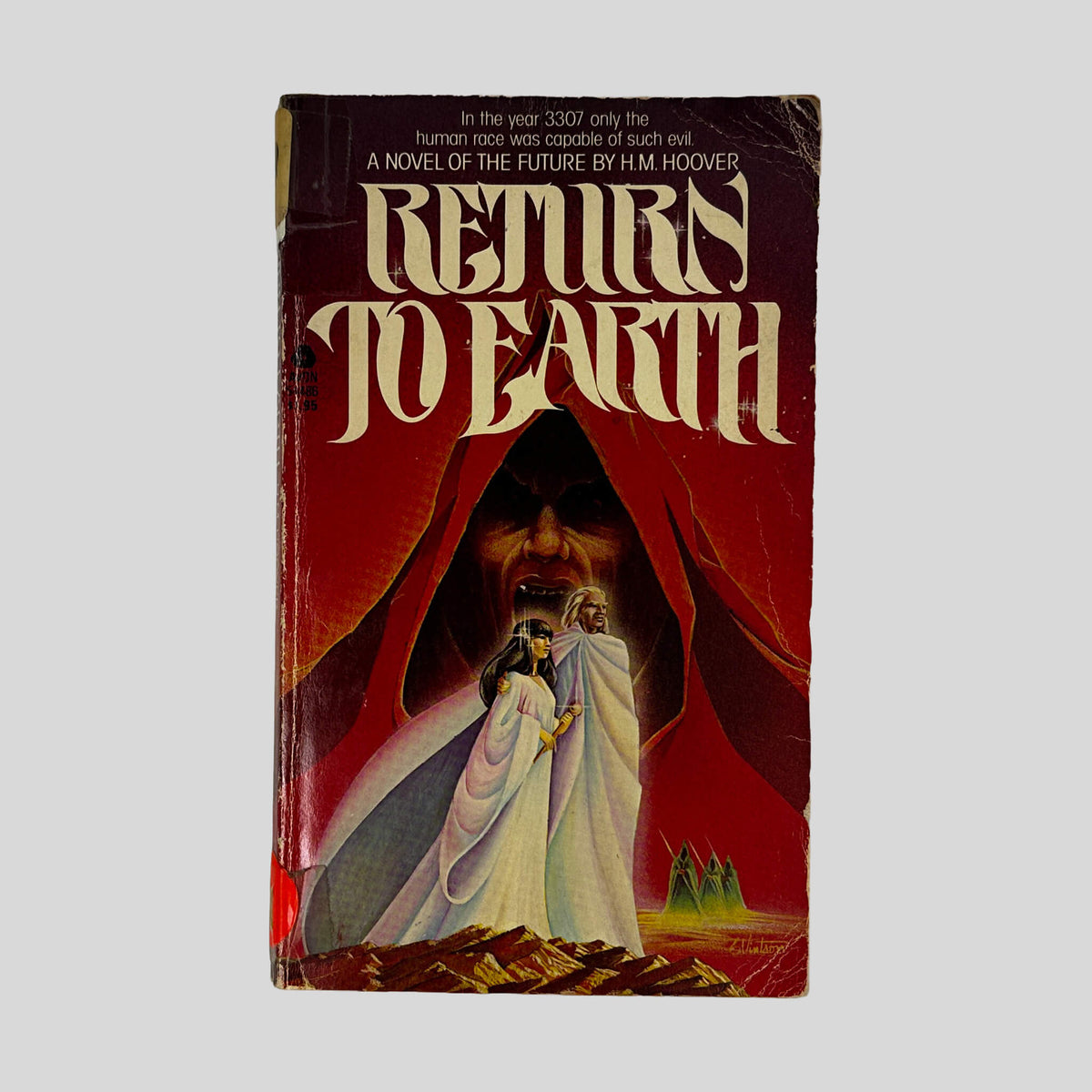 Front cover of Return To Earth by H.M. Hoover, vintage 1981 Avon acceptable condition mass market paperback edition (Science Fiction novel).