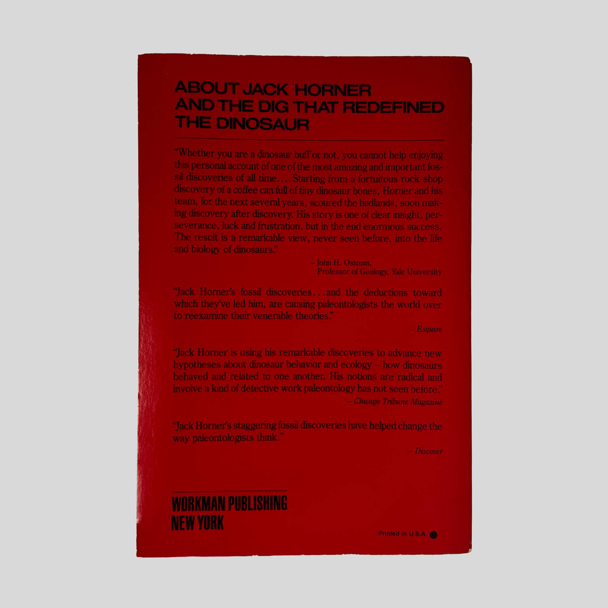 Back cover of Digging Dinosaurs by John R. Horner and James Gorman showing back cover blurb and fossil illustration.
