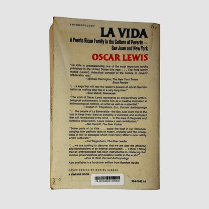 Back cover of La Vida by Oscar Lewis showing back text summary and critical reviews.