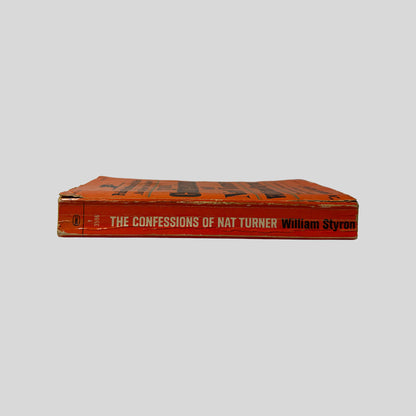 Spine view of The Confessions Of Nat Turner vintage Signet mass market paperback edition by William Styron.